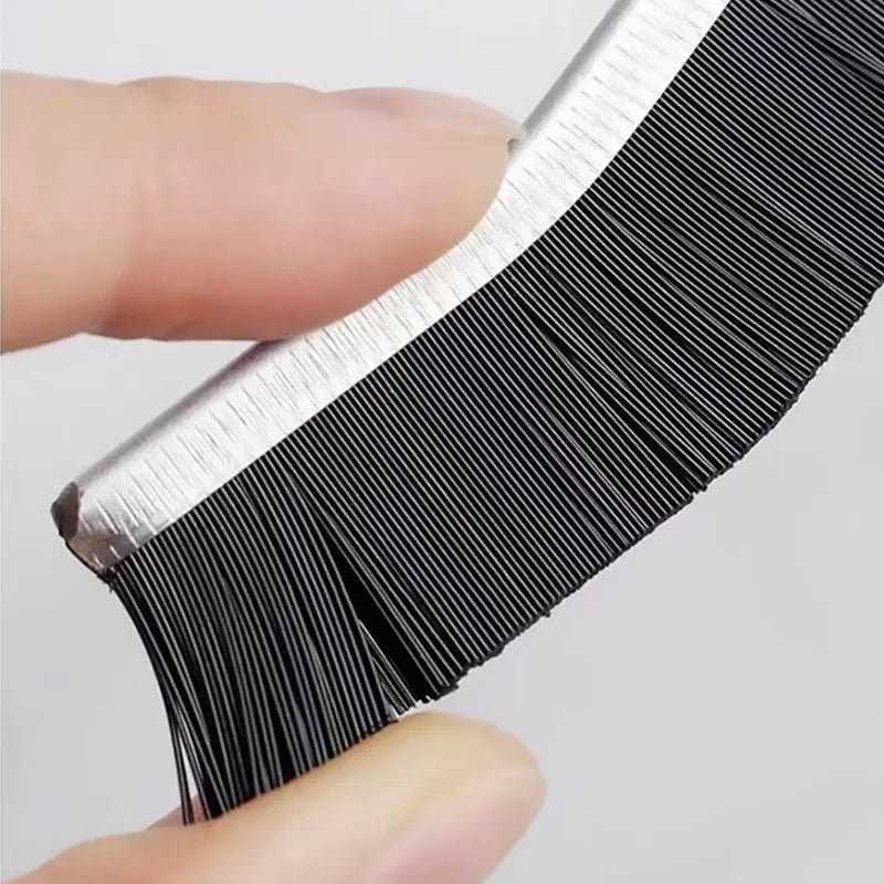 CreviceBrush™ | Nettoyage sans effort des recoins - Madeluxe