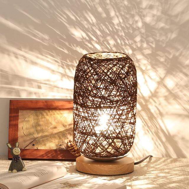 WovenAura - Lampe de nuit en rotin - Elégance artisanale - Ambiance chaleureuse