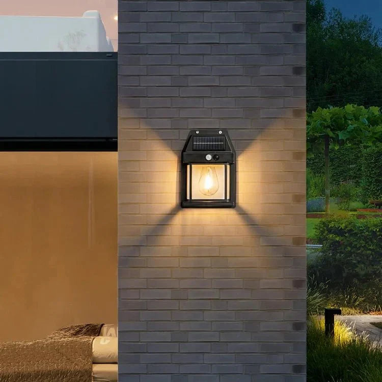 Illuminez votre vie en plein air - Lampe solaire élégante et pratique